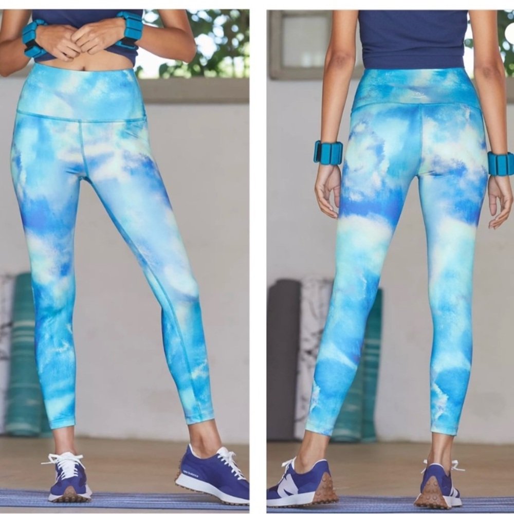 Beyond Yoga Lux High-Waisted Midi Leggings in Bay Blue Dizzy Size XS